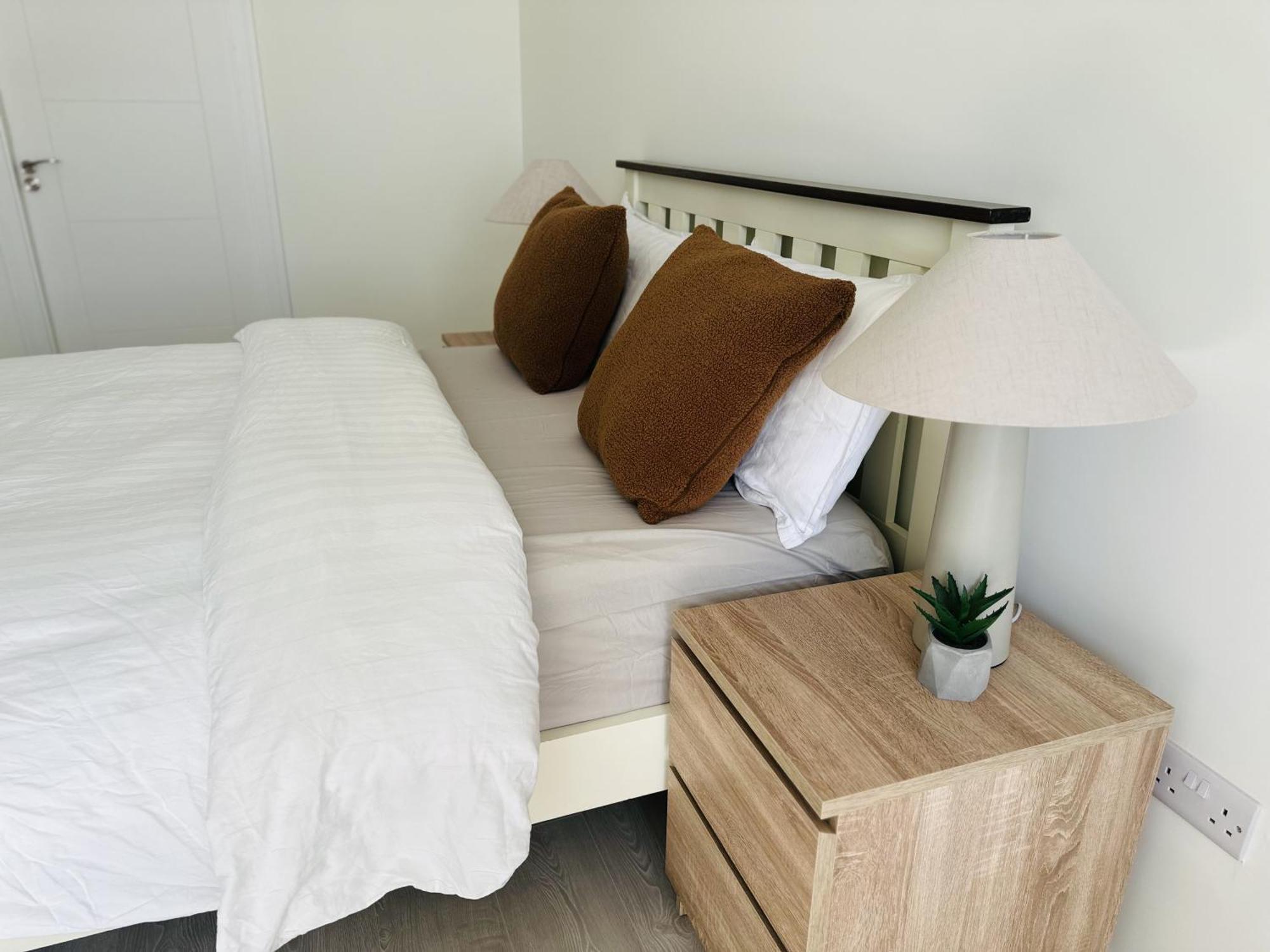 King Room With Ensuite In Dublin Clondalkin Eksteriør bilde