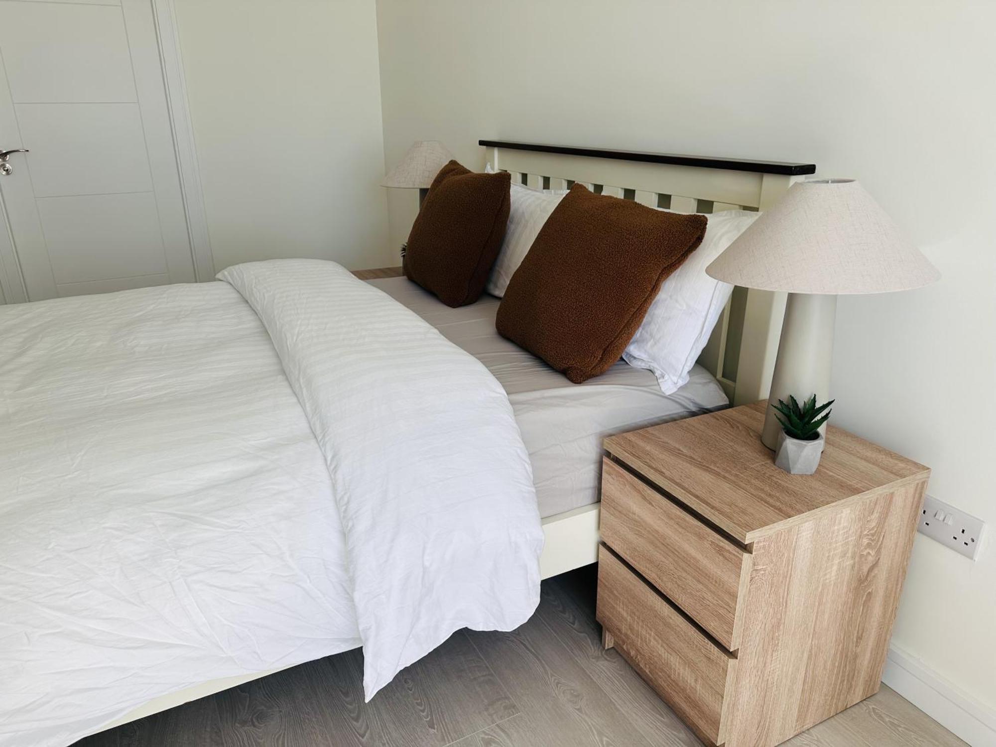King Room With Ensuite In Dublin Clondalkin Eksteriør bilde